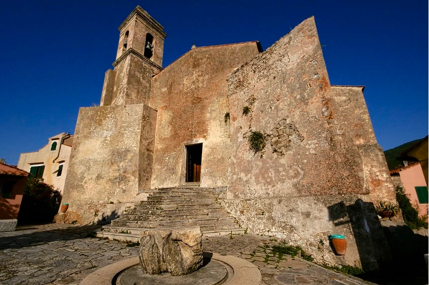 Poggio, la roccaforte dell'isola d'Elba