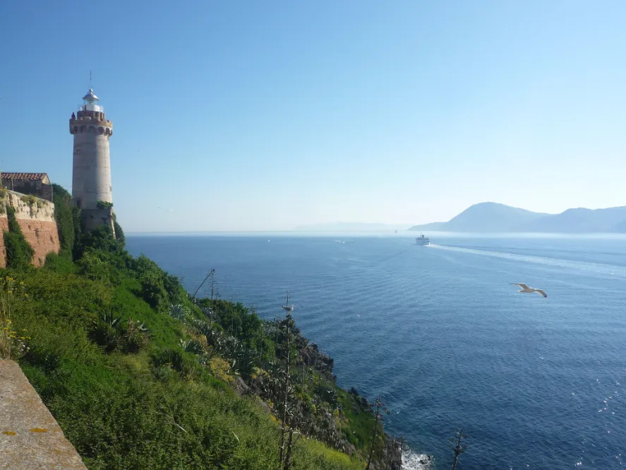 Elba vista dal mare